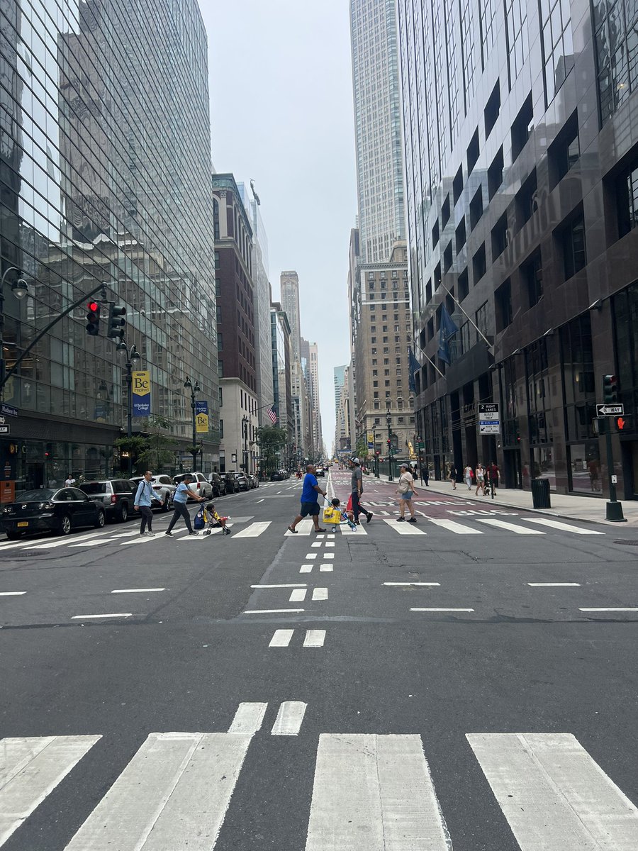 SarcasmIsOrgasm's tweet image. Call me a hypocrite for having enochlophobia and still loving NYC. Nothing like a panic attack with a skyline view. 🫠🗽
Can’t wait to visit again!