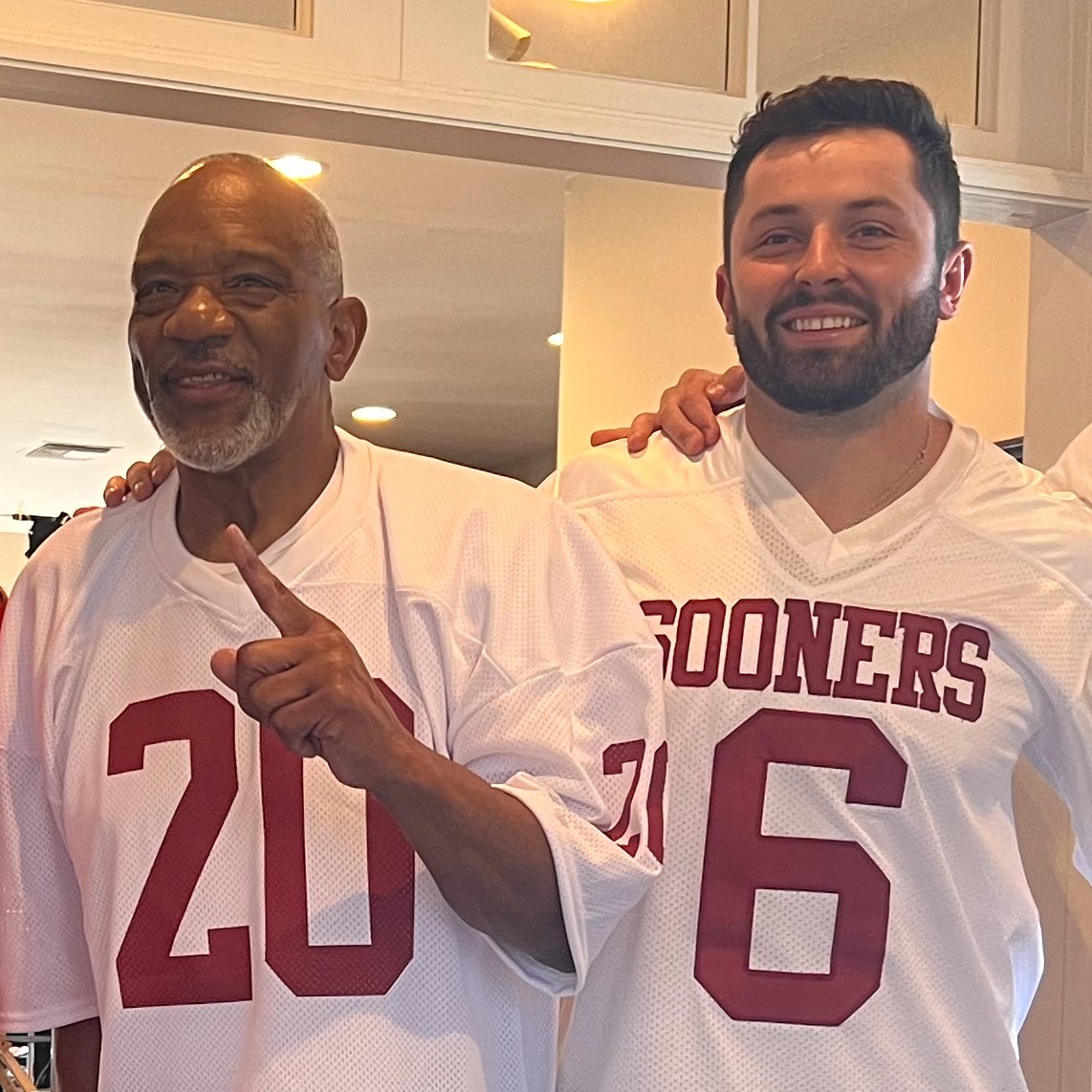 Billy Sims tweet media