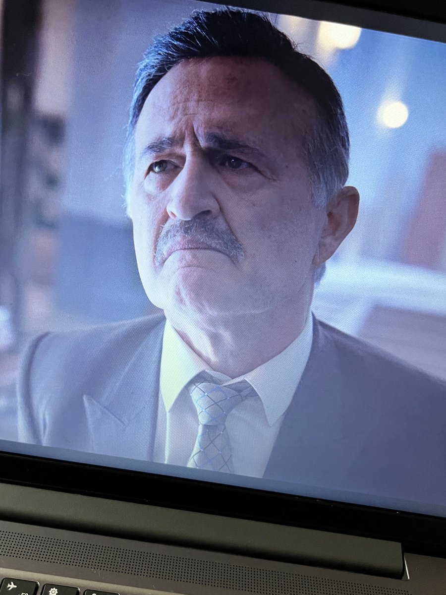 ecmel lütfen gençlerin peşini bırak izin ver okusunlar evlendirmeye ya da okuldan atmaya çalışma artık yeterr