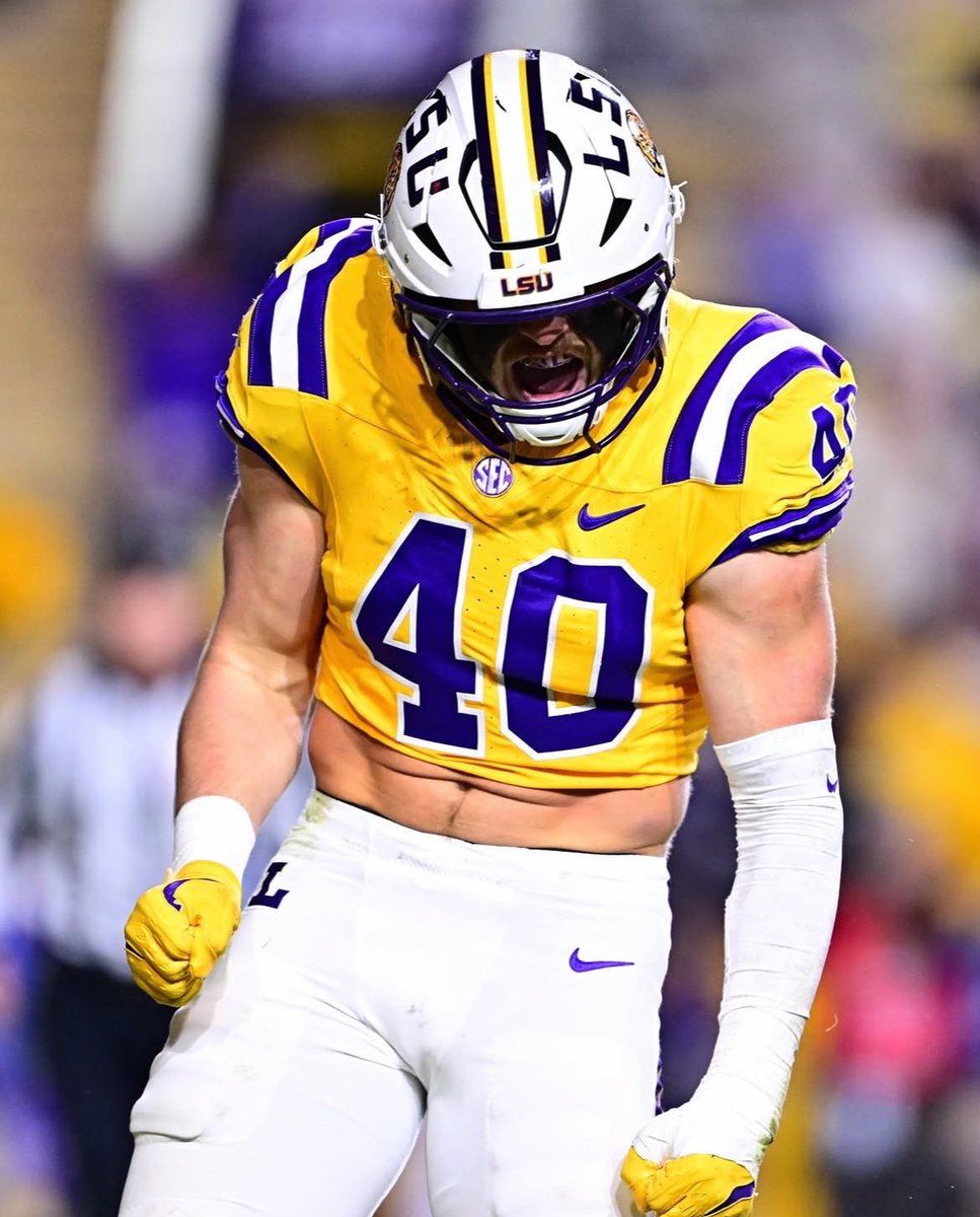 CFBKings's tweet image. In the Netflix documentary “SEC Football: Any Given Saturday”, LSU linebacker Whit Weeks shared his confidence in the Tigers’ team and what could they could accomplish in the 2025 season.

Weeks said, “I just told [Garrett Nussmeier], I was like, ‘Dude, if you come back, we’re…