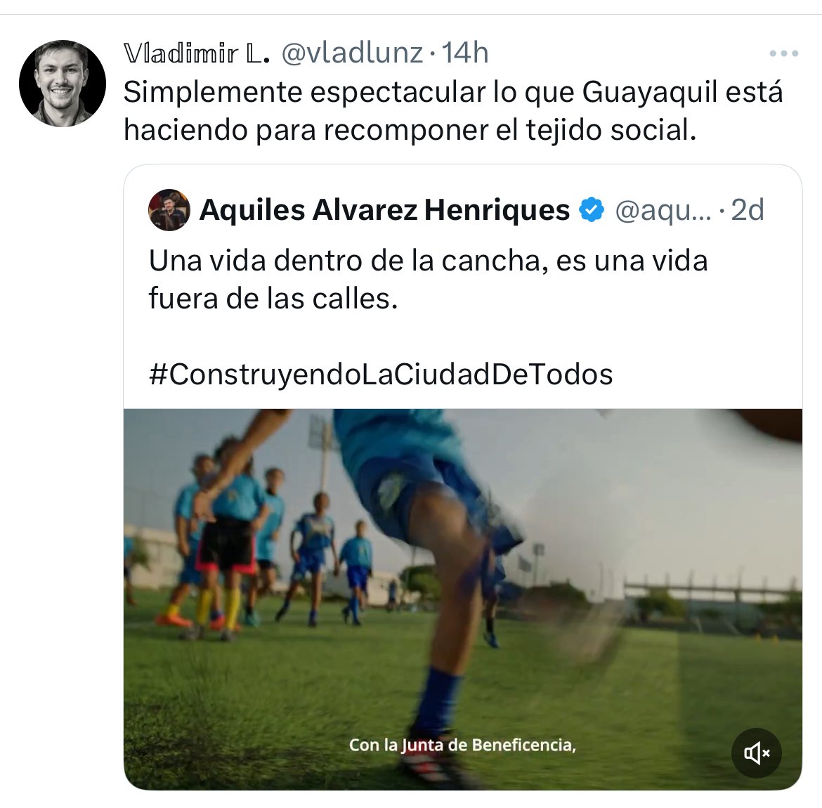 rodolfoasar's tweet image. Toma 5 minutos encontrar las cuentas que en X están echando gasolina a la hoguera sobre el problema de la app del Banco Pichincha.

“Falta de liquidez”, “feriado bancario”, “peligra la dolarización” dicen estos tuits. Todos seguidores adivinen de quién.

Exactamente: de Nerón 🙄