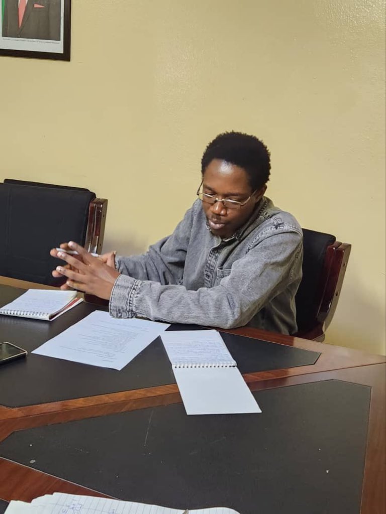 HAPPY BHAVADHEYI BIG JOURNO!!!!!!👏🏿👏🏿👏🏿👏🏿👏🏿