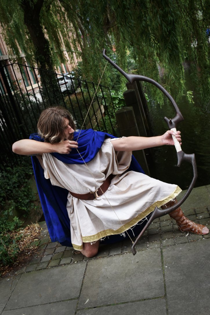" It died to bring me home" 

New shot of  my Odysseus from  <a href="/EPICTheMusical/">EPIC: The Musical</a> 

Thanks to the amazing <a href="/GoldstoneSews/">Goldstone Cosplay 🎉</a> for the photo ! 

#epicthemusical #cosplay