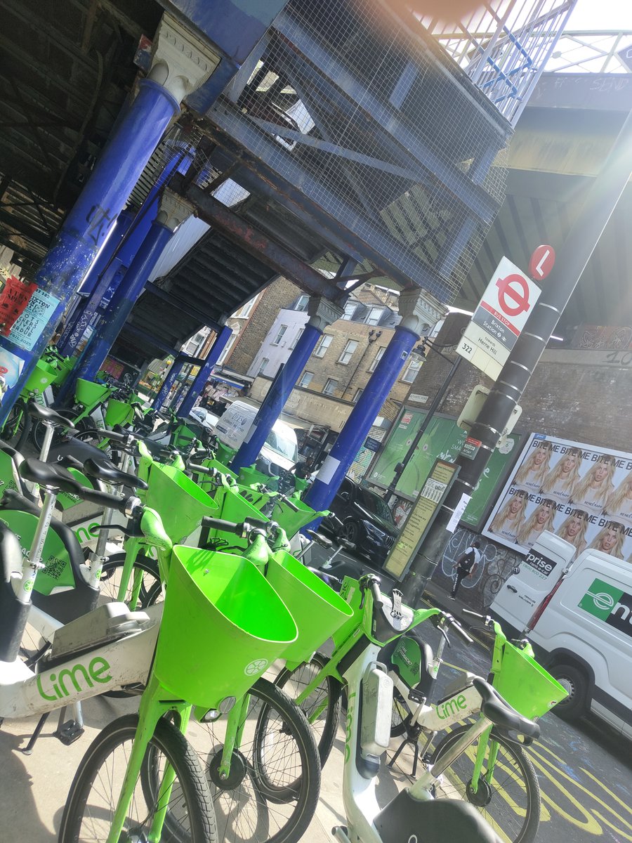 mysaymysay (@mysaymysay1) on Twitter photo <a href="/Hoxton_mob/">Hoxtonboy</a> <a href="/limebike/">Lime</a> <a href="/CityPolice/">City of London Police</a> <a href="/cityoflondon/">City of London</a> A <a href="/limebike/">Lime</a> employee dumps these bikes every day at this bus stop. It's a crucial bus for the elderly carrying shopping back home. <a href="/Hoxton_mob/">Hoxtonboy</a> <a href="/limebike/">Lime</a> <a href="/CityPolice/">City of London Police</a> <a href="/cityoflondon/">City of London</a> A <a href="/limebike/">Lime</a> employee dumps these bikes every day at this bus stop. It's a crucial bus for the elderly carrying shopping back home.