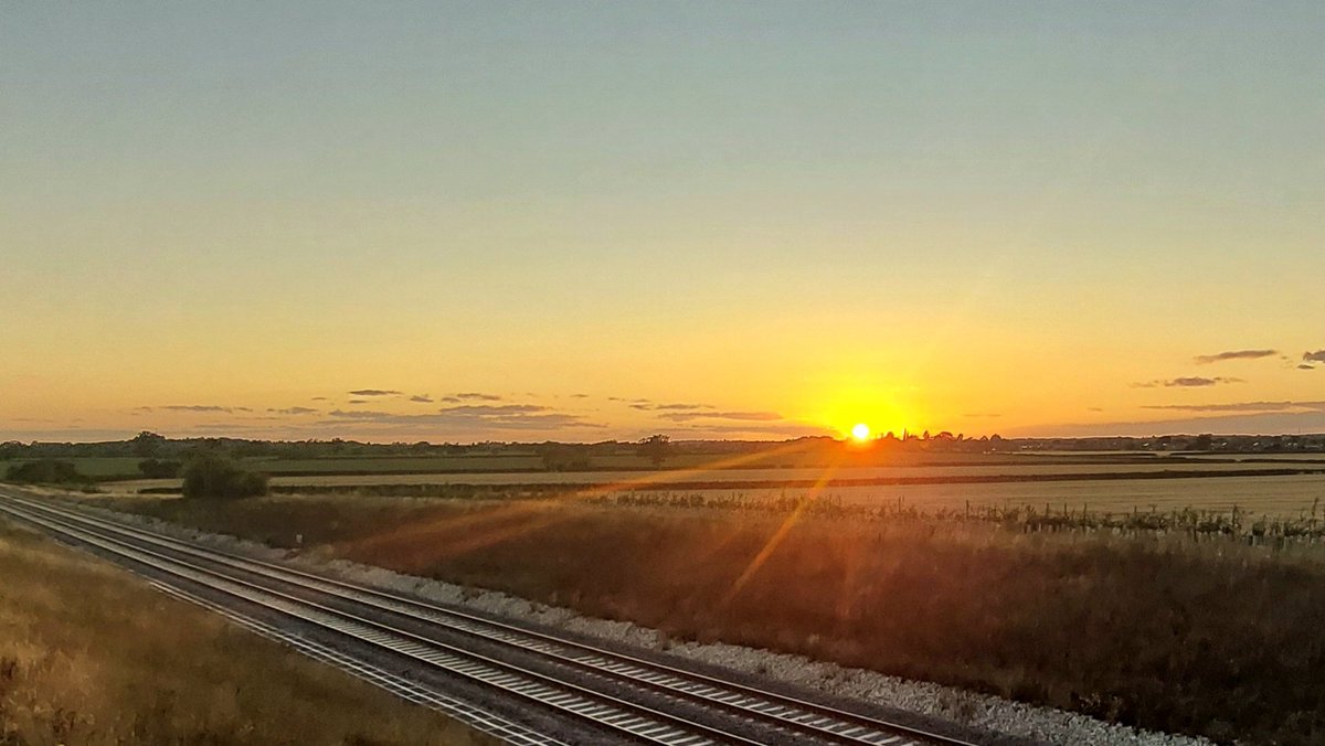 East West looking whichever way the sun sets 
<a href="/ProgressEast/">East West Rail progress</a>