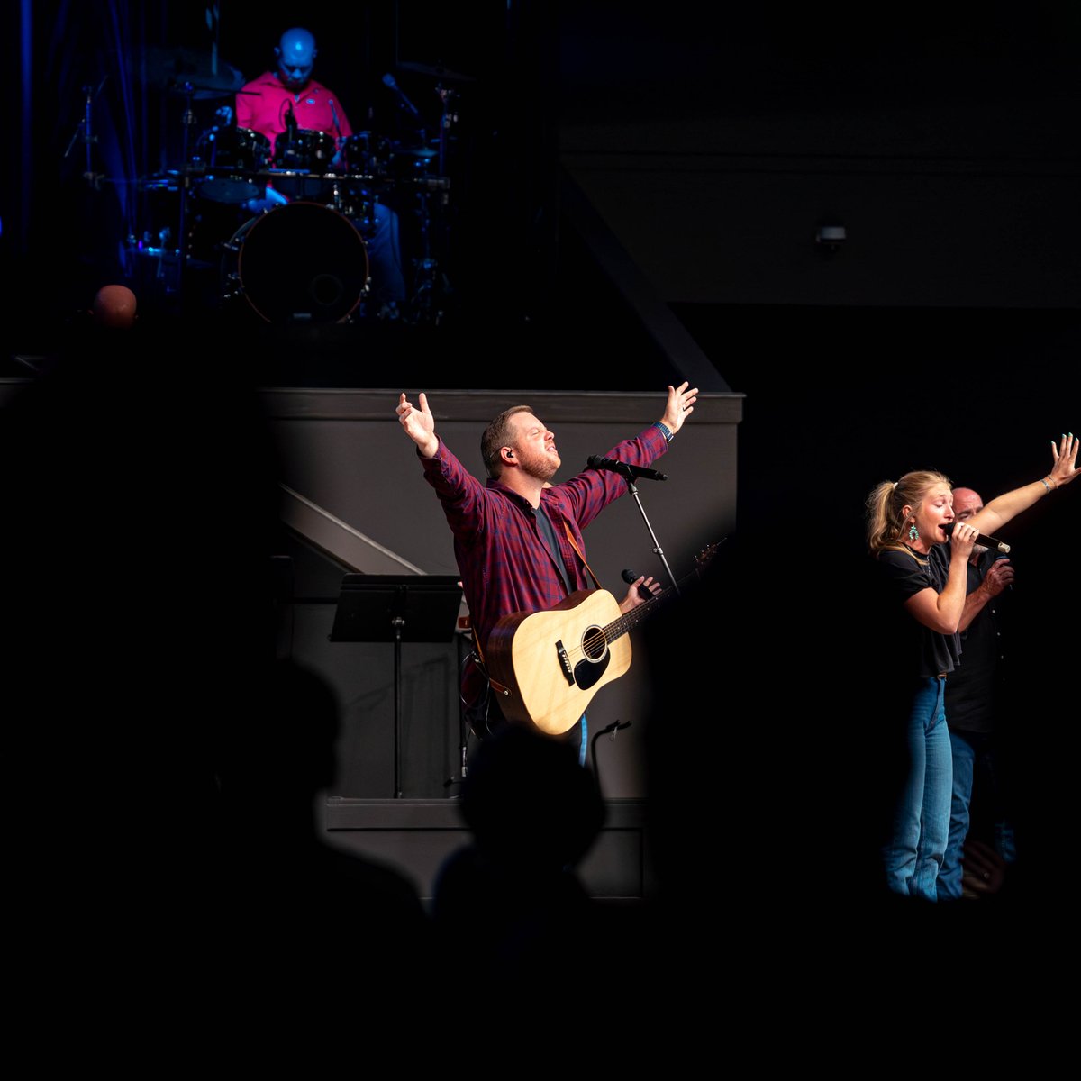 From chasing the wind to choosing contentment 🌬️ Yesterday we walked through Ecclesiastes and were reminded that life isn’t about what we gain, but who we follow. 
.
.
.
#SundaysatLiberty #LibertySquare #Jesus #Church #Cartersville #BartowandBeyond