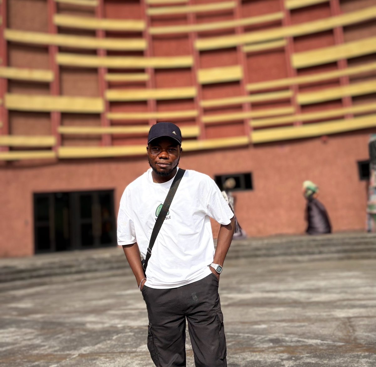 buildwith_isaac's tweet image. I took a break from X… but I’m bacK, and I’m doubling down. 

Here’s how I’ve used AI &amp;amp; automation to drive bookings, boost emails, and simplify growth for local and SAAS businesses.🧵

#MarketingAutomation