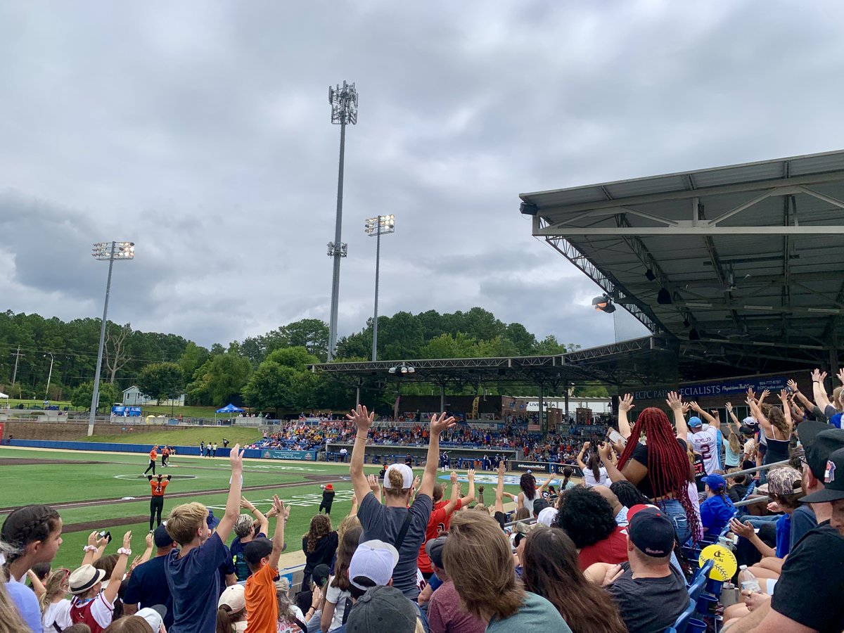 Loved having <a href="/theAUSLofficial/">AUSL</a> games in NC this weekend! Crowds and vibes were excellent. Loving the continued coverage by MLB/ESPN and the momentum of women's sports right now🙌🥎