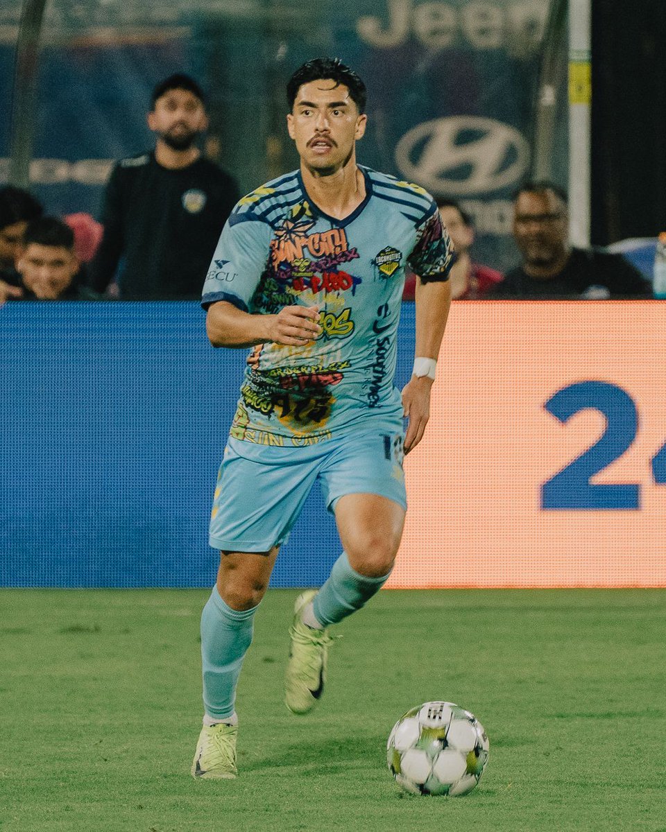 Quezada #18🧎 🧎  @alvaroquezada24 

#VamosLocos #VamosElPaso