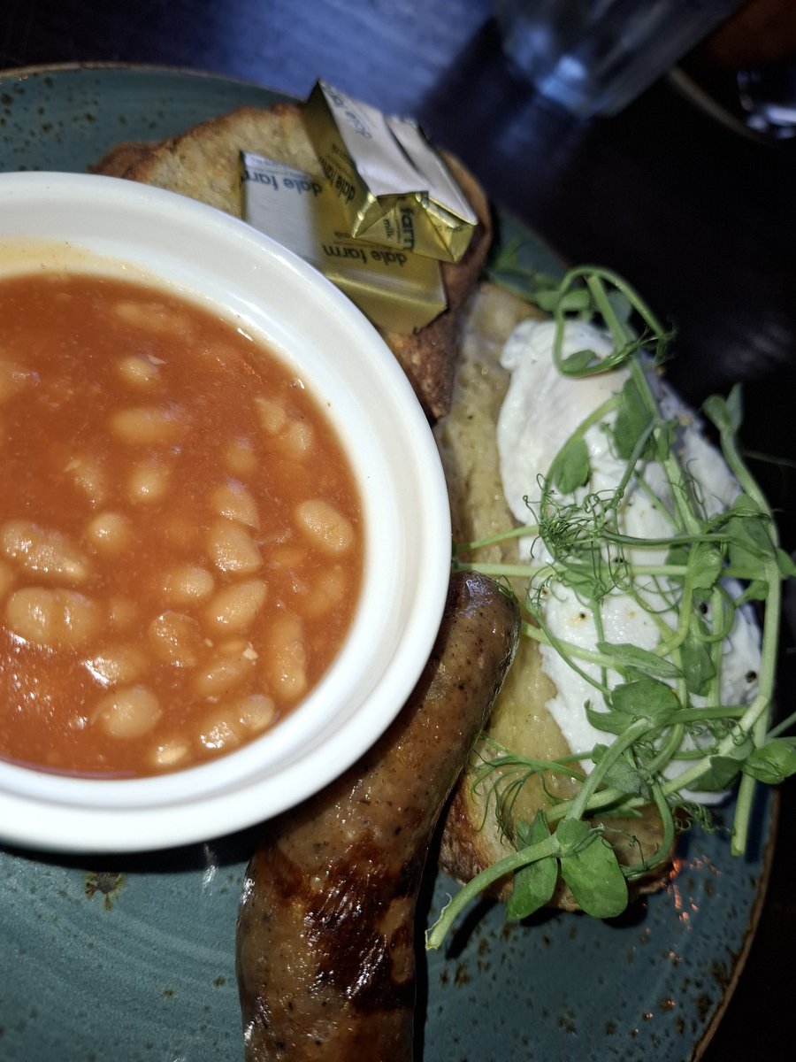 Birthday breakfast in Reclamation Rooms Uppermill this week #oldhamhour