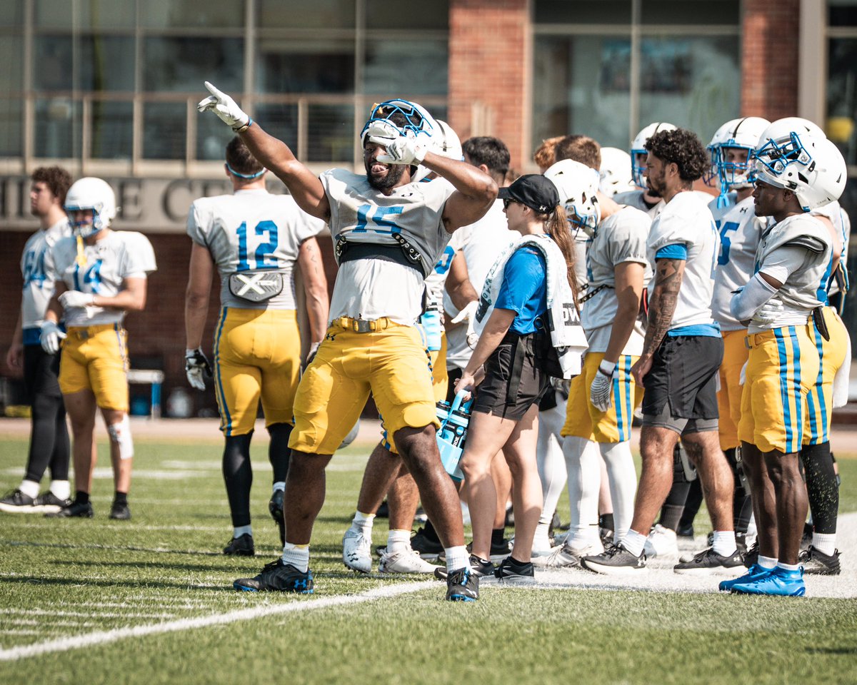 High energy 🔋

#GoJack🐰🏈