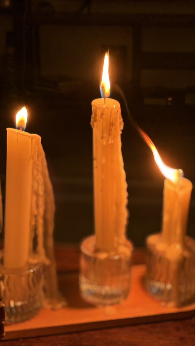 لحظة شاعريه بالنسبه لي✨✨🕯️