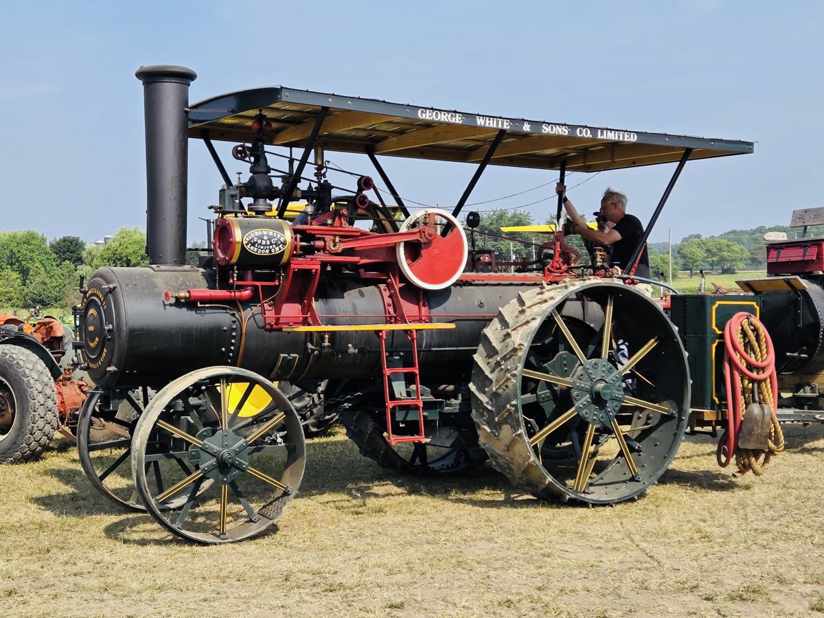 I was happy to visit 60th #GeorgianBaySteamShow in #Cookstown🚂.

Had a great time watching the tractor games with the family and seeing the steam engines. 

steamshow.ca