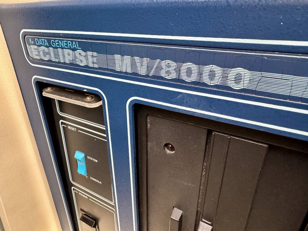 We’re moving our Data General ECLIPSE MV/8000 into our new large systems gallery tomorrow! The star of Tracy Kidder’s book Soul of a New Machine.

Like what we’re doing? Please consider joining us at icm.museum

#retrocomputing #vintagecomputing