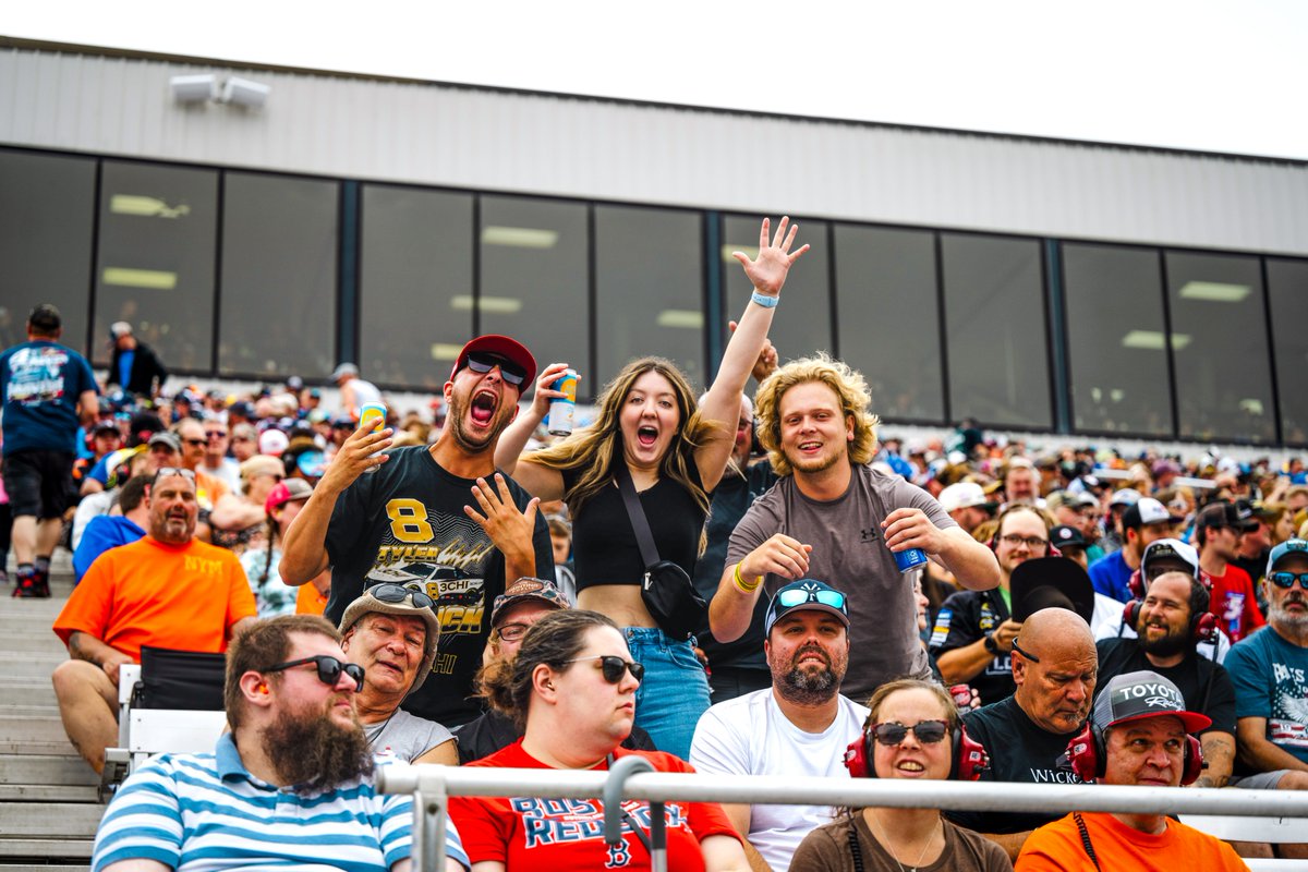 New Hampshire Motor Speedway (@nhms) on Twitter photo Best seat in the house? π―
Tell us about your favorite spot to watch the race at #NHMS. β¬οΈ
<a href="/NASCARNation/">NASCAR Nation</a> | #ThankYouFans Best seat in the house? π―
Tell us about your favorite spot to watch the race at #NHMS. β¬οΈ
<a href="/NASCARNation/">NASCAR Nation</a> | #ThankYouFans