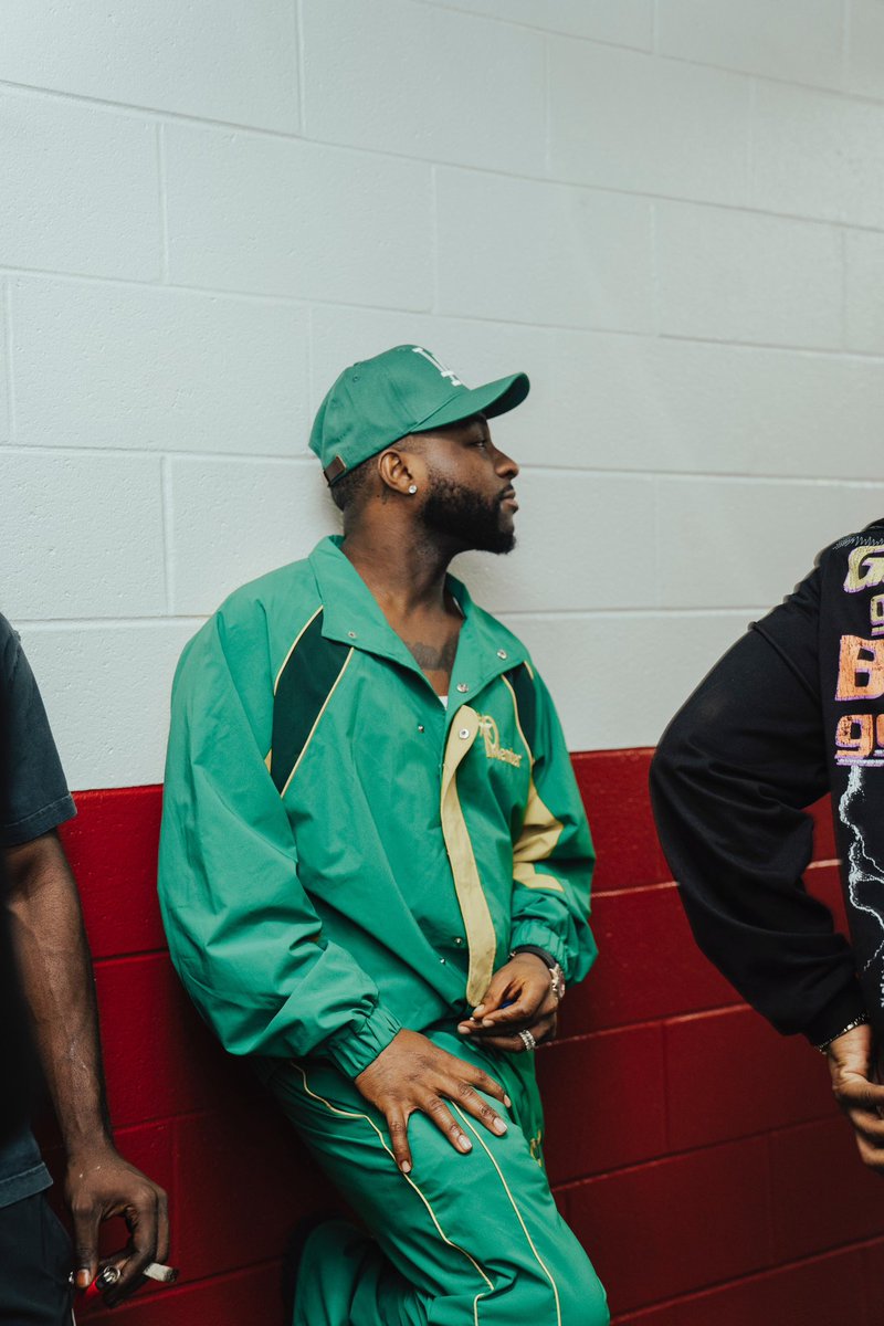Davido tweet media