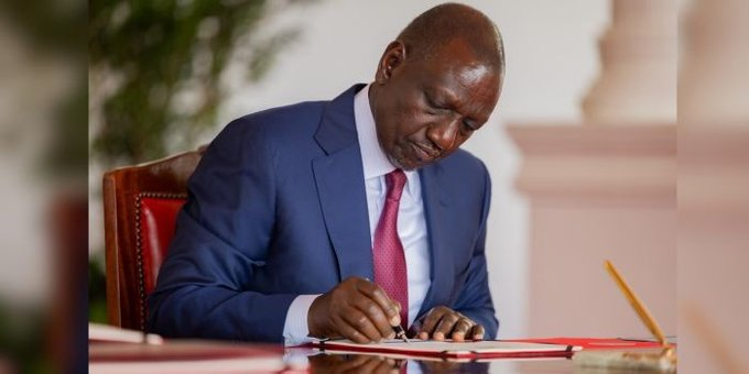 Know0YourKenya's tweet image. President Ruto has nominated Dr. Amani Yuda Komora as Chairperson and Angeline Yiamiton Siparo as a member of the National Police Service Commission. The two bring vast public sector experience and await vetting. #Kenya #NPSC #Ruto