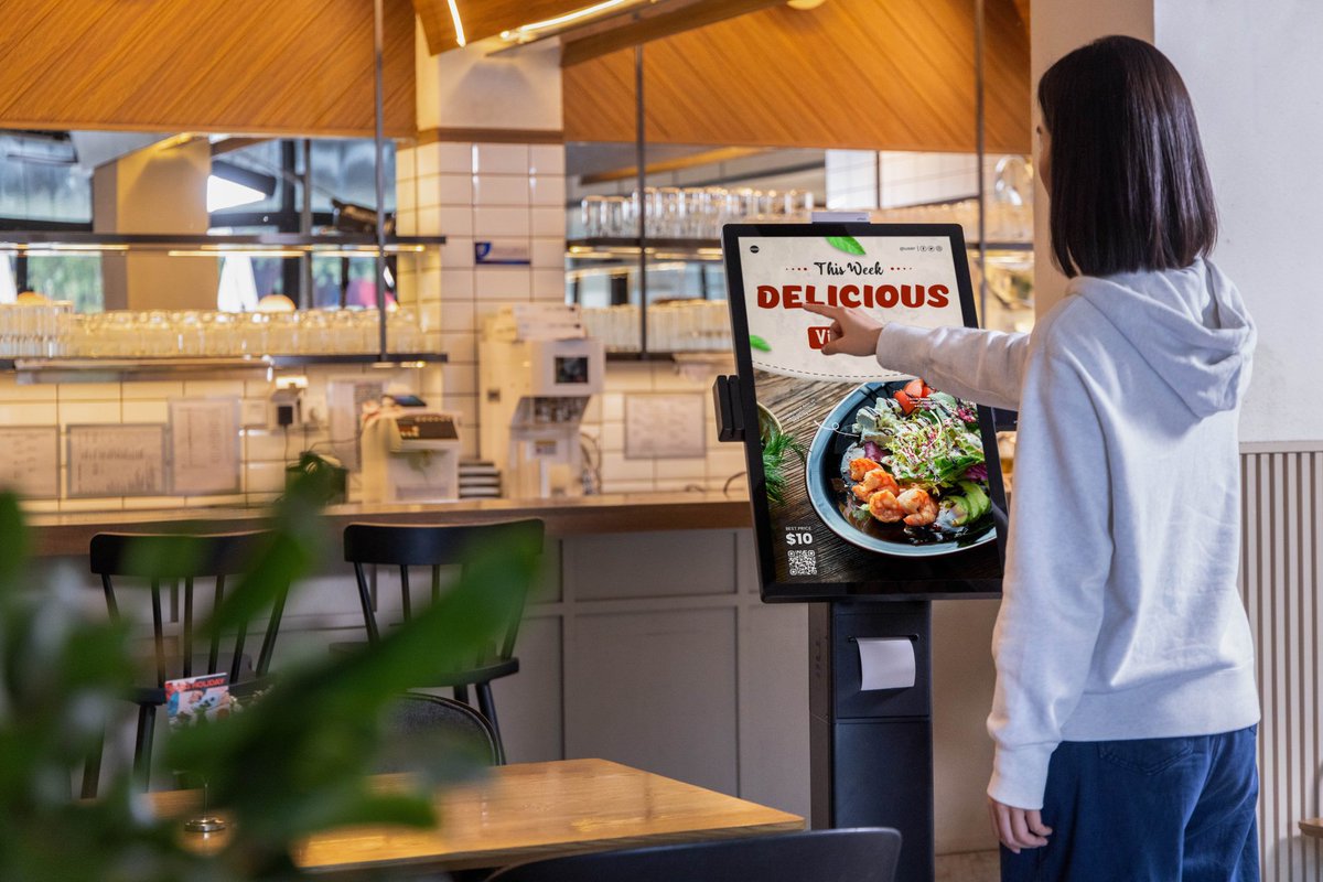 ParPaySys's tweet photo. Tired of long lines and slow service? 
Our self-service kiosks let customers order quickly, reduce wait times, and increase sales by up to 30%! 
Perfect for restaurants, retail, and more. Secure, customizable, and integrated with your POS system.
Ready to streamline operations? 
Get yours today at https://t.co/QPsY9b9Rgn!
#POSKiosks #SelfService #BusinessGrowth