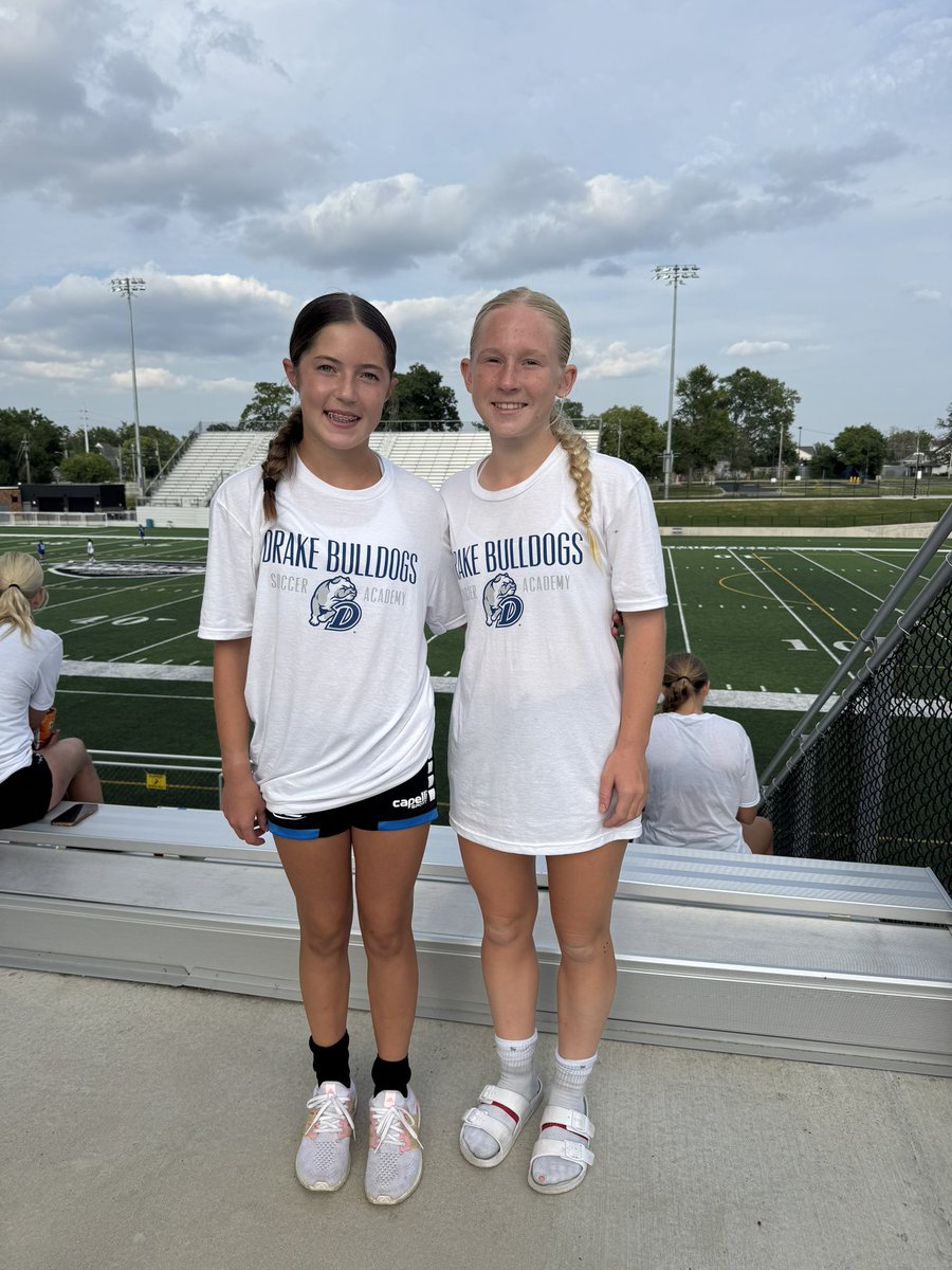 Ellie Naujokaitis (@enaujokaitis5) on Twitter photo I had a great day at the Drake ID Camp yesterday! Thank you <a href="/DrakeWSoccer/">Drake Women's Soccer</a> for a fun day of soccer! Go Bulldogs!!
<a href="/KSRush10GA/">Kansas Rush 10 GA</a> <a href="/KSRGirlsAcademy/">Kansas Rush Girls Academy</a> I had a great day at the Drake ID Camp yesterday! Thank you <a href="/DrakeWSoccer/">Drake Women's Soccer</a> for a fun day of soccer! Go Bulldogs!!
<a href="/KSRush10GA/">Kansas Rush 10 GA</a> <a href="/KSRGirlsAcademy/">Kansas Rush Girls Academy</a>