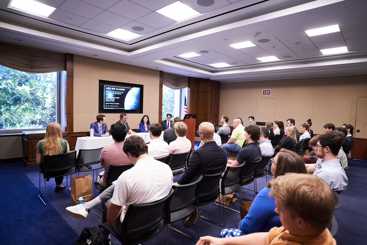 Last week, The Planetary Society hosted a briefing on the Habitable Worlds Observatory in Washington DC. Attendees got to ask questions directly to top experts in astrophysics and astrobiology about why HWO will be a game-changer in the search for life. 

We’re working every day