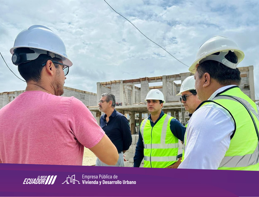 El Gerente General Fabián Valdiviezo ordenó una visita técnica al proyecto habitacional Santa Ana. En su representación, el Gerente Zonal Pablo Vega recorrió el lugar en Lodana, cantón Santa Ana, Manabí. El proyecto incluye 148 viviendas, casas comunales, canchas y áreas verdes.