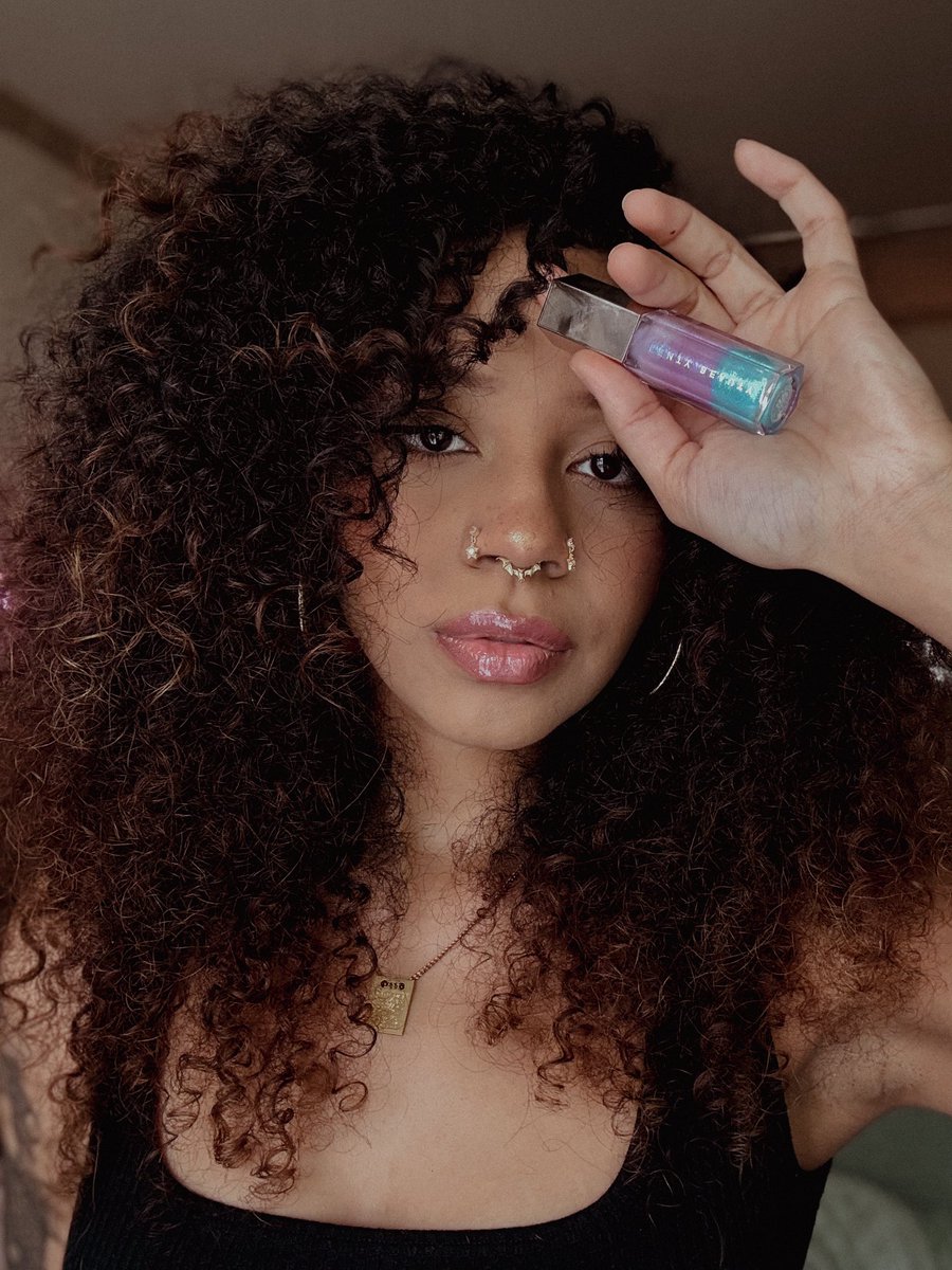 fenty beauty recently dropped a new Gloss Bomb and they sent it to me 🥹 bisexual lip gloss for the win ✨ #fenty #gifted