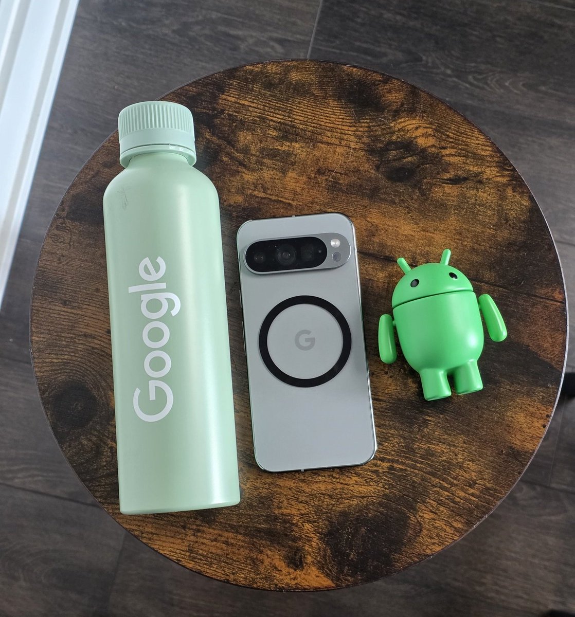 En attendant l'arrivée des pixels 10 ....