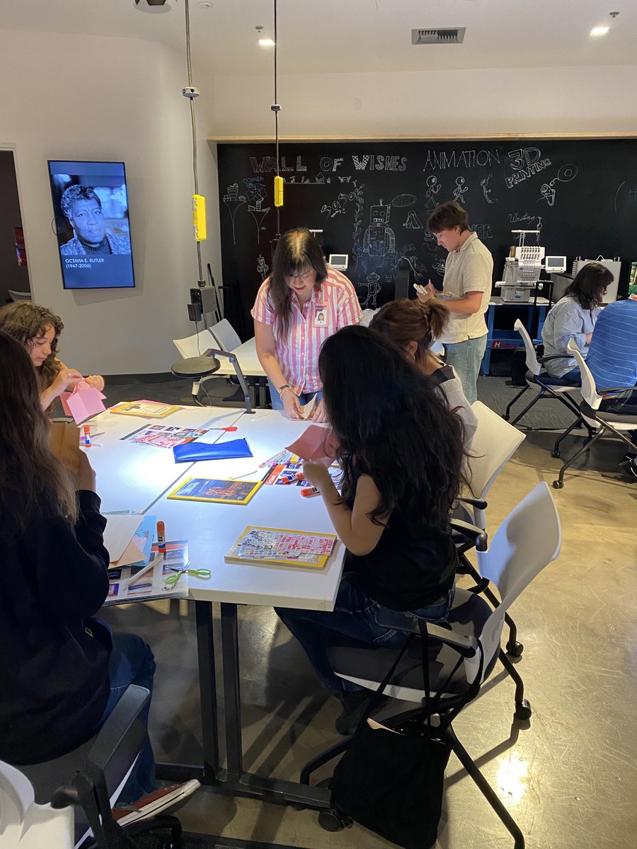 USC Libraries tweet media