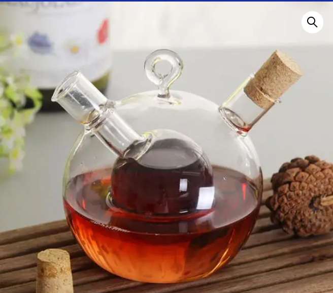 KitchenEstlsStr's tweet image. Upgrade your kitchen game with our 2-Outlet Glass Olive Oil &amp;amp; Vinegar Sprayer! 🫒🍷
Switch effortlessly between oil &amp;amp; vinegar for salads, grilling &amp;amp; more — all in one sleek bottle.
#KitchenTools #CookingEssentials #OilSprayer #VinegarDispenser #HealthyCooking