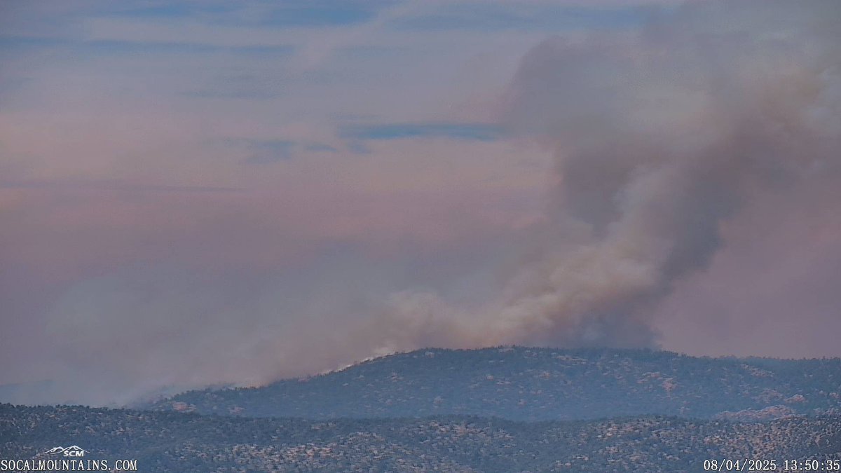 The #GoldFire is now estimated at 348 acres, 0% contained with a slow to moderate rate of spread. This fire poses no immediate threat to the Big Bear area, moving in an east-northesterly direction with short range spotting in rough terrain, pushed by southwest winds gusting 10-20