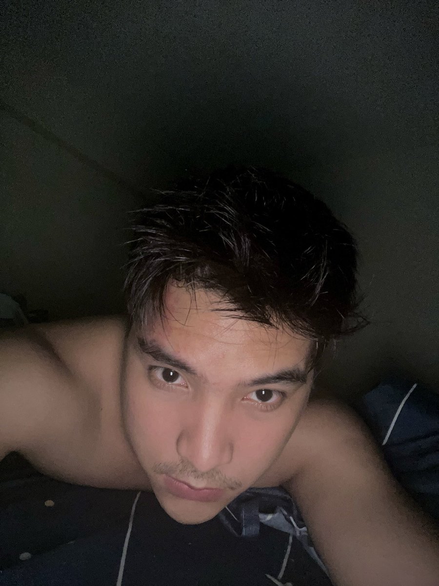 Alec 🌙 tweet media