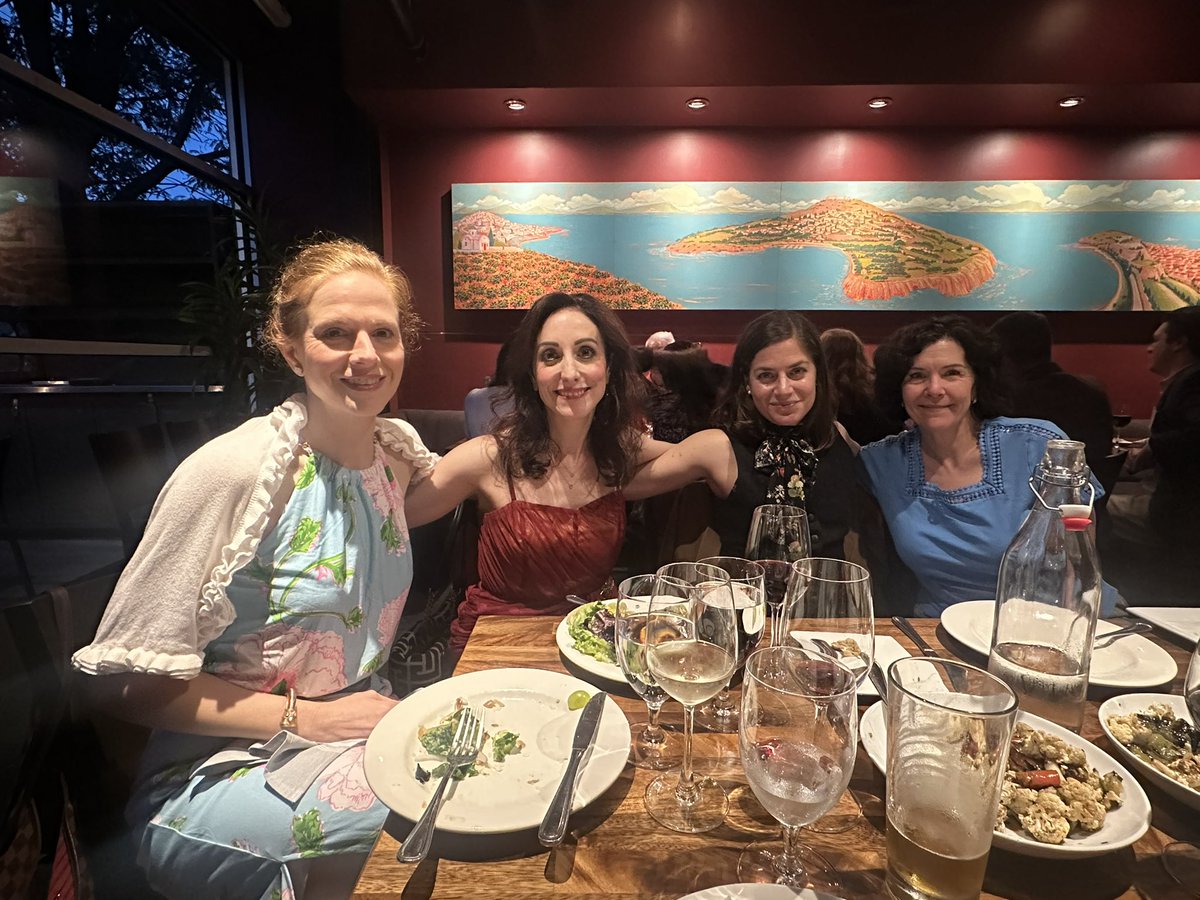 Elizabeth Hechenbleikner, MD tweet media