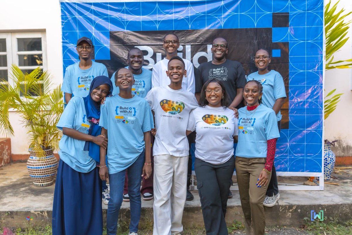 mukhtarsalim80's tweet image. Huge shoutout to everyone who joined us for #BuildWithAI Pwani 2025 at @Sote_Hub!

Honored to be part of the team making it happen.

Let’s keep exploring what’s possible with AI.

#GoogleDevelopers #BuildWithAIpwani #geekslife