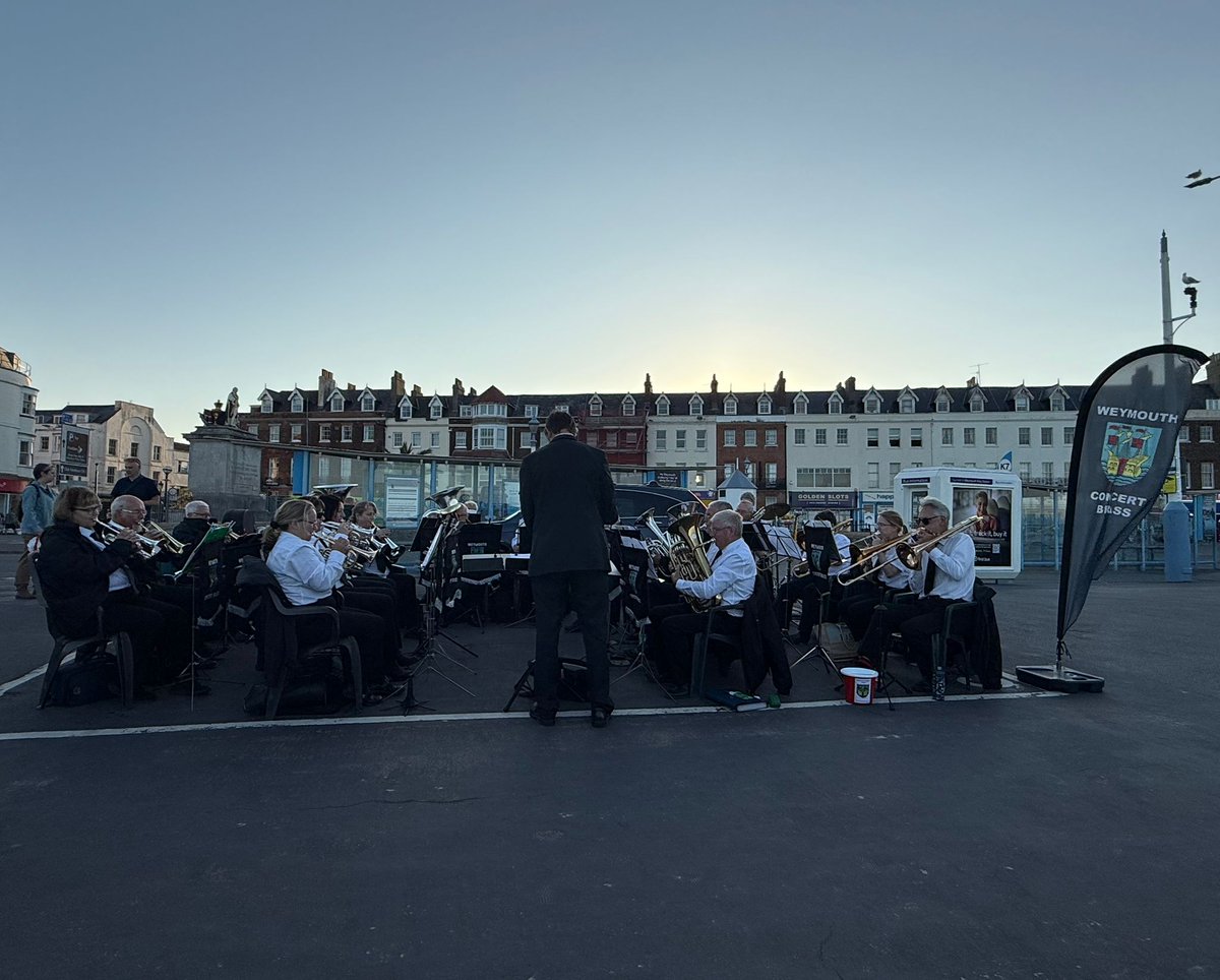 WeymouthConcertBrass tweet media