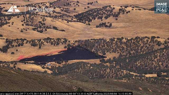 engineco16's tweet photo. Final - #MidwayFire 10 acres. https://t.co/p5qyNbdvNE