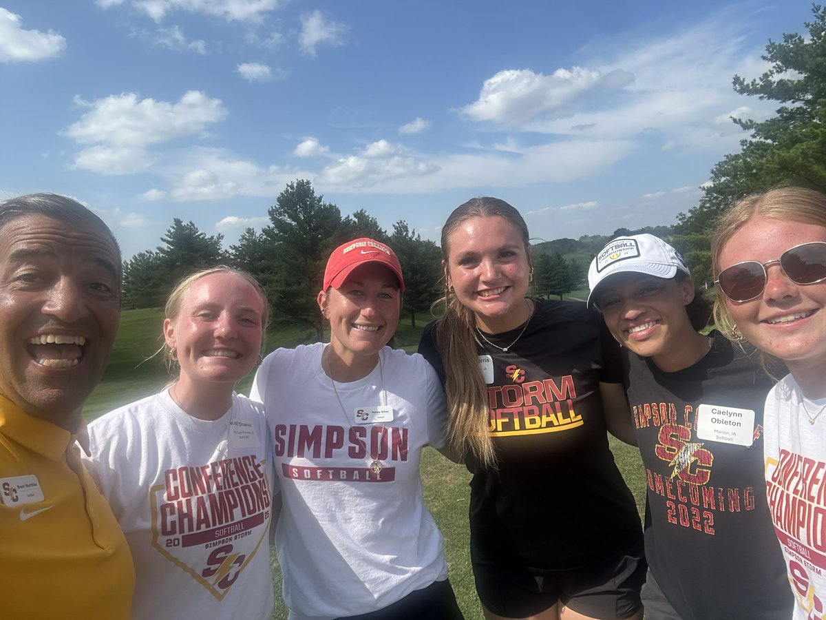 Great day at the Simpson golf outing! Thanks Storm Nation! #RollStorm ⚡️⚡️