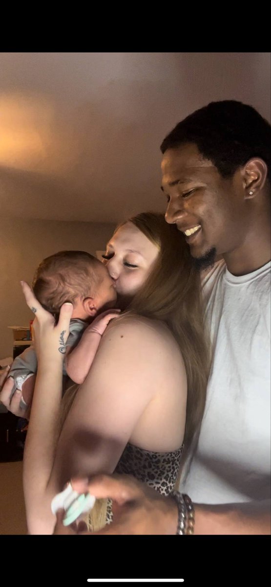 Another Year Another Blessing 🎈🎉 Big 25 🖤 man I'm overwhelmed with joy with the way life is !