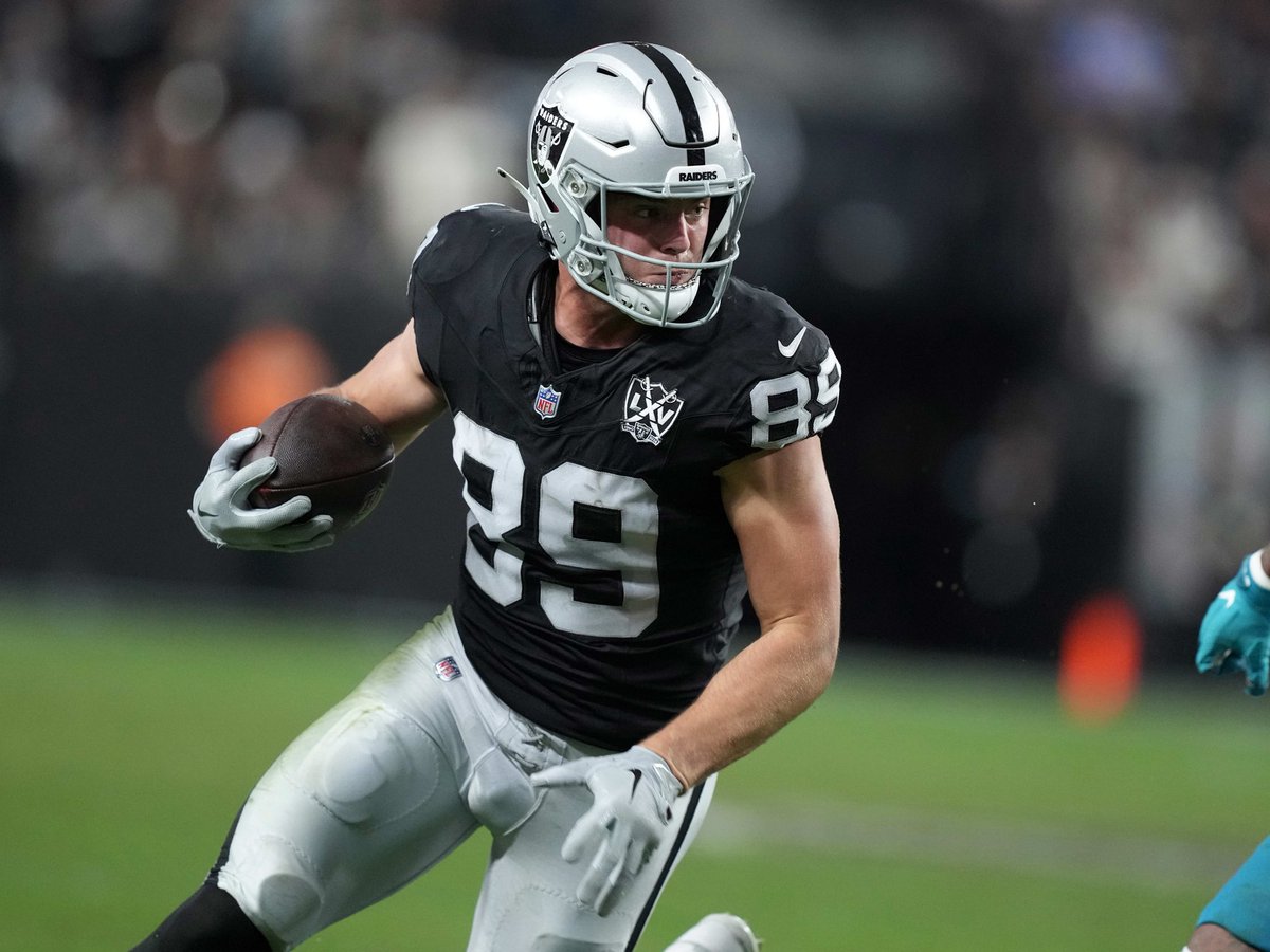 RotoBaller NFL (@rotoballernfl) on Twitter photo It’s August you know what that means
New for the 2025 season, our rankings now include expert projections
PPR - rotoballer.com/nfl-fantasy-fo…
Dynasty - rotoballer.com/nfl-fantasy-fo…
Superflex - rotoballer.com/nfl-fantasy-fo…
Best ball - rotoballer.com/nfl-fantasy-fo…
TE premium - rotoballer.com/nfl-fantasy-fo… It’s August you know what that means
New for the 2025 season, our rankings now include expert projections
PPR - rotoballer.com/nfl-fantasy-fo…
Dynasty - rotoballer.com/nfl-fantasy-fo…
Superflex - rotoballer.com/nfl-fantasy-fo…
Best ball - rotoballer.com/nfl-fantasy-fo…
TE premium - rotoballer.com/nfl-fantasy-fo…