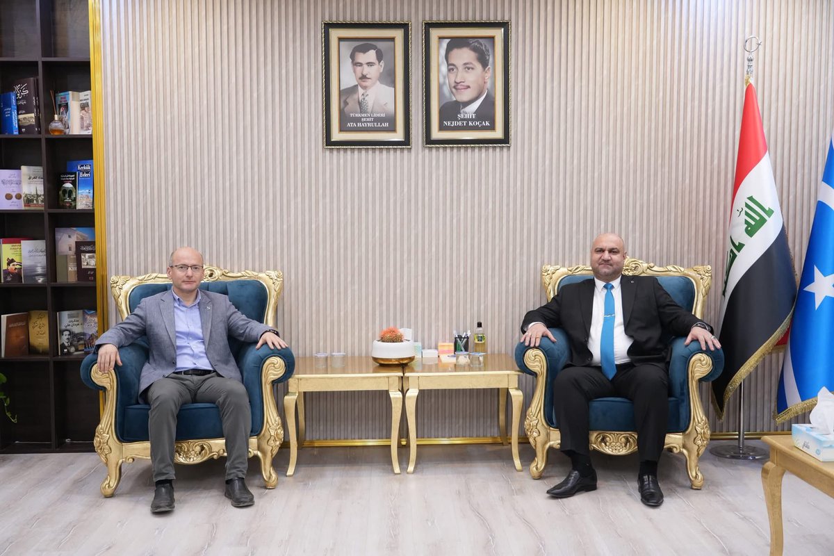 عربي - Türkçe
رئيس الجبهة التركمانية العراقية يستقبل وفدًا من مركز دراسات الشرق الأوسط (ORSAM)

استقبل رئيس الجبهة التركمانية العراقية ورئيس قائمة جبهة تركمان العراق الموحد، السيد محمد سمعان آغا، وفدًا من مركز دراسات الشرق الأوسط (ORSAM) برئاسة السيد قادر تميز، وذلك في زيارة
