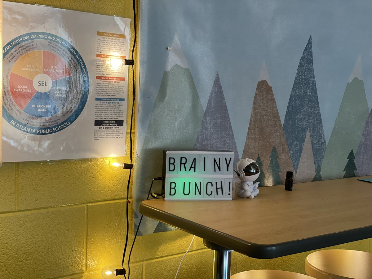 Miss O'Neal (@missoneals) on Twitter photo 🍎✨ The first day is done, but my heart is full 💖. As a Gifted Lead, I’m blessed to create a space where curiosity blooms 🌱, ideas spark 💡, and young minds soar 🕊️. Here’s to a year of growth, discovery, and wonder. 🌟
<a href="/SarahSmithElem/">Sarah Smith Elementary</a> 🍎✨ The first day is done, but my heart is full 💖. As a Gifted Lead, I’m blessed to create a space where curiosity blooms 🌱, ideas spark 💡, and young minds soar 🕊️. Here’s to a year of growth, discovery, and wonder. 🌟
<a href="/SarahSmithElem/">Sarah Smith Elementary</a>