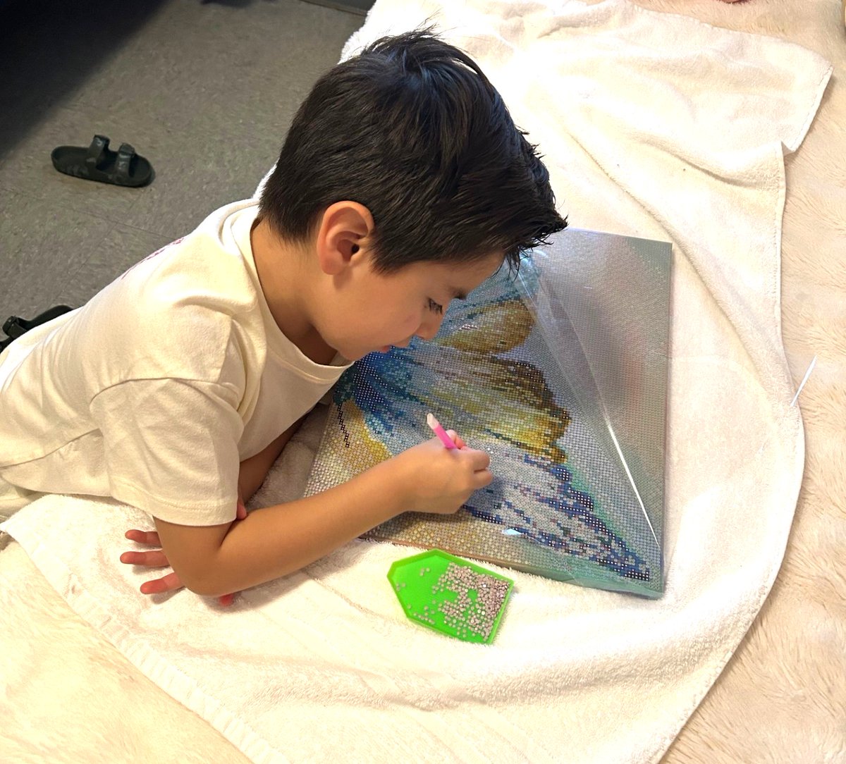 MaryvilleAcadem's tweet image. One of the children in our recovery home shared a heartfelt drawing that reflects his love for art. His work reminds us of the powerful voices and resilience of the children in our care. 
#ArtHeals #MaryvilleAcademy #CreativeExpression  #protectingchildren #changinglives