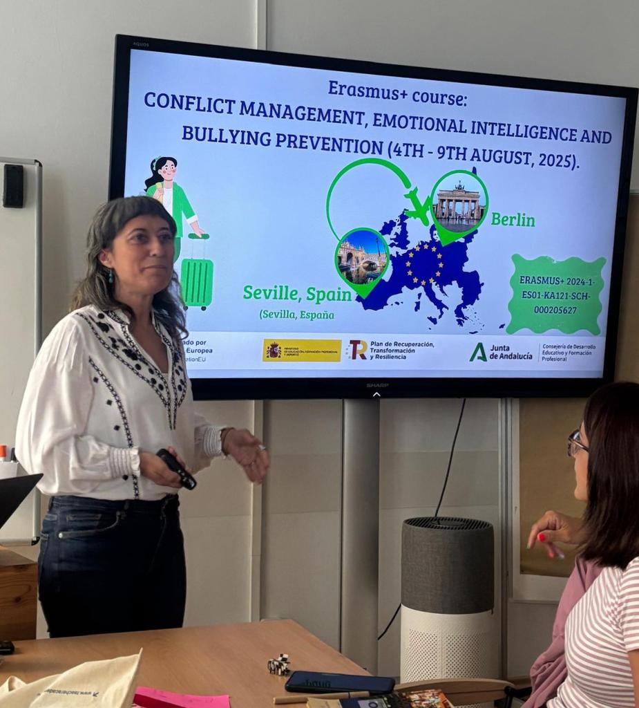Belén Asesora CEP Sevilla (@belen_cep_sev) on Twitter photo Ha comenzado en el día de hoy el curso de Manejo de conflictos, al que he podido acceder gracias al proyecto Erasmus+ del CEP de Sevilla. <a href="/sepiegob/">SEPIE</a> <a href="/DG_IFP/">DG de Innovación y Formación del Profesorado</a> <a href="/CEPdeSevilla/">CEP de Sevilla</a> <a href="/erasmuscepsevi/">Internacionalización CEP Sevilla</a> Ha comenzado en el día de hoy el curso de Manejo de conflictos, al que he podido acceder gracias al proyecto Erasmus+ del CEP de Sevilla. <a href="/sepiegob/">SEPIE</a> <a href="/DG_IFP/">DG de Innovación y Formación del Profesorado</a> <a href="/CEPdeSevilla/">CEP de Sevilla</a> <a href="/erasmuscepsevi/">Internacionalización CEP Sevilla</a>