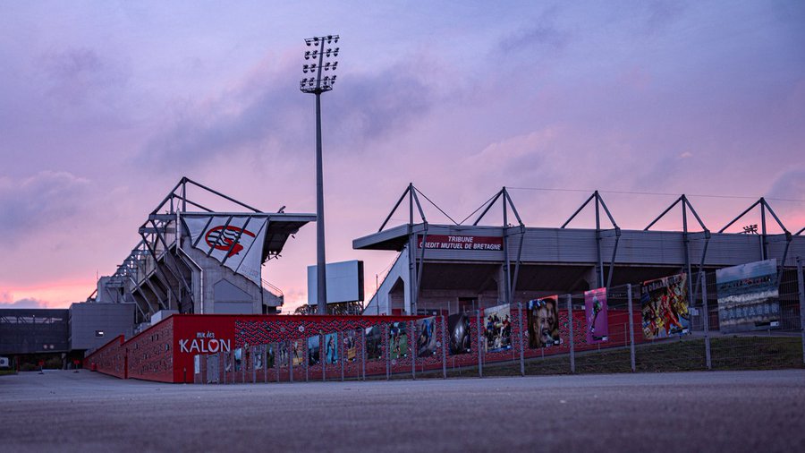Jour de Match 🔥🔥

Ligue 2 BKT / 1ère journée
⚔️ Le Mans FC
📍 Stade de Roudourou
🗓️ Samedi 9 Aout
🕗 14h
#EAGLMFC