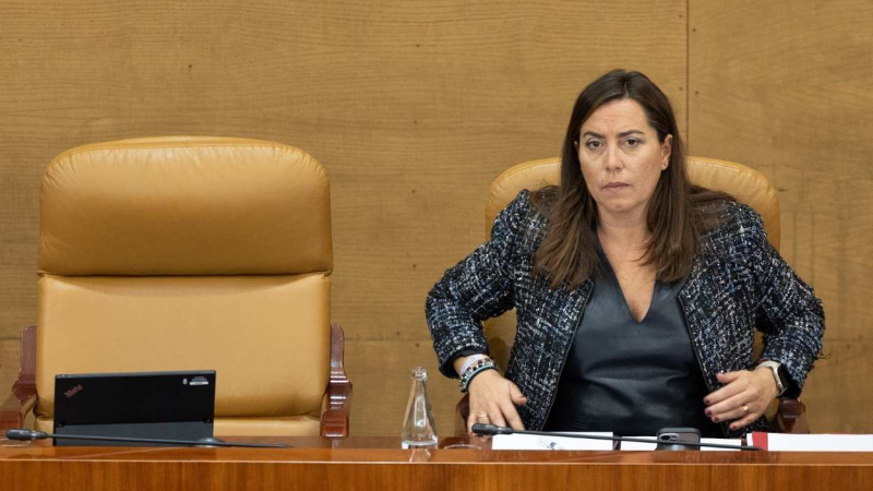 📷
💢
Ana Millán pide que la justicia archive su causa por haberse convertido en noticia y porque Sánchez le llama "corrupta"  
CLARO : ES LO QUE TIENE SER DE UN PARTIDO TAN RESPETUOSO CON SUS ADVERSARIOS.