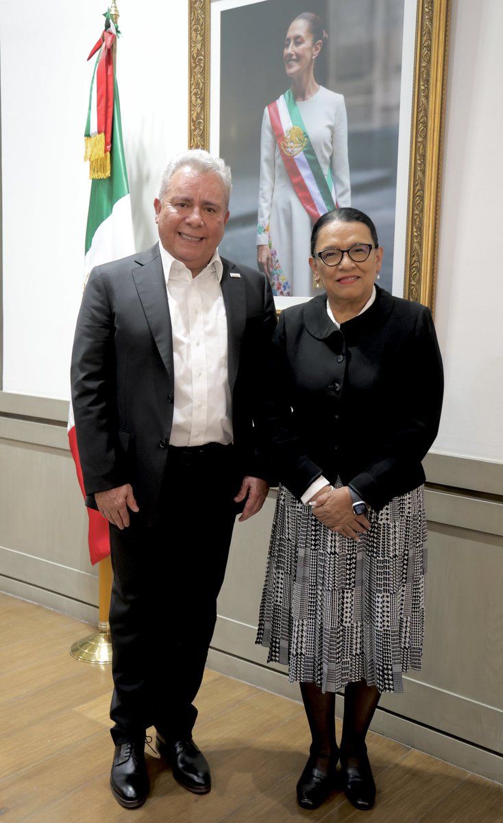 Rosa Icela Rodríguez Velázquez (@rosaicela_) on Twitter photo Un gusto dialogar con <a href="/GarciaAyalaM/">Marco García Ayala</a>, presidente de la <a href="/FSTSEmx/">FSTSE</a>, para coordinar acciones en favor de los trabajadores al servicio del Estado. 🇲🇽 <a href="/Claudiashein/">Claudia Sheinbaum Pardo</a> Un gusto dialogar con <a href="/GarciaAyalaM/">Marco García Ayala</a>, presidente de la <a href="/FSTSEmx/">FSTSE</a>, para coordinar acciones en favor de los trabajadores al servicio del Estado. 🇲🇽 <a href="/Claudiashein/">Claudia Sheinbaum Pardo</a>