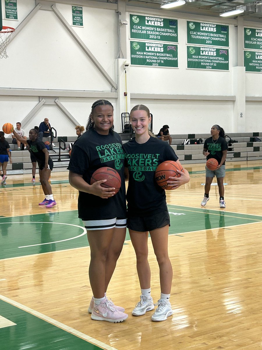Abriella Terry (@abriella_11) on Twitter photo Today at the Roosevelt Lakers Elite Camp, I had a great opportunity to improve and focus on the small details that impact the game significantly! I also enjoyed meeting the coaches and players!
<a href="/RooseveltWBB/">Roosevelt Lakers Women’s Basketball</a> <a href="/CoachDeonT1/">Coach Deon Thomas</a> <a href="/pcf24up/">24:Up</a> <a href="/coachklemmens/">Coach Kara 🍋</a> Today at the Roosevelt Lakers Elite Camp, I had a great opportunity to improve and focus on the small details that impact the game significantly! I also enjoyed meeting the coaches and players!
<a href="/RooseveltWBB/">Roosevelt Lakers Women’s Basketball</a> <a href="/CoachDeonT1/">Coach Deon Thomas</a> <a href="/pcf24up/">24:Up</a> <a href="/coachklemmens/">Coach Kara 🍋</a>