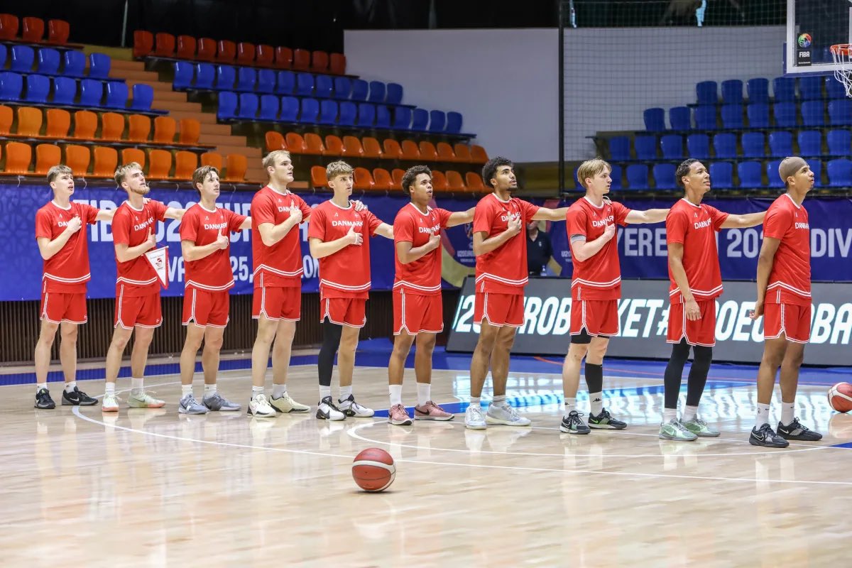 Niklas Polonowski tweet media