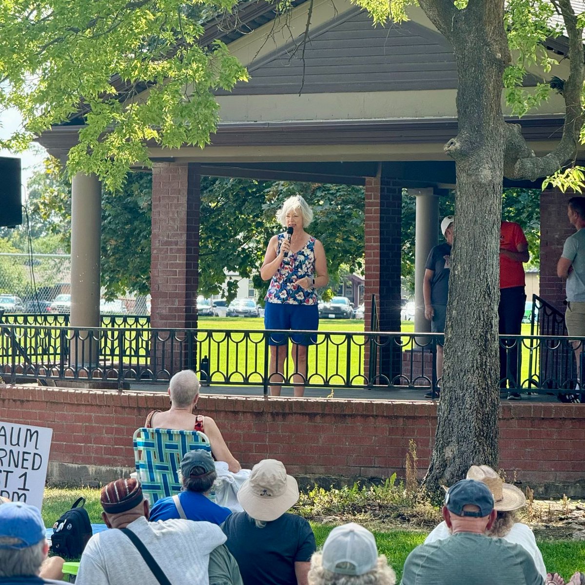 CarmelaConroy's tweet image. Thanks to everyone who joined us at the Unity in Division Rally in #Spokane! It was wonderful to connect with so many voters &amp;amp; local leaders like @ZackZappone &amp;amp; @VoteKateTelis. Folks are fed up w/ conspiracy-based chaos—together, we can bring accountable leadership back to #WA05