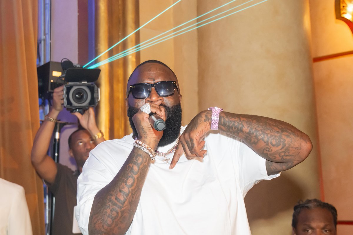 CityofAtlanta's tweet image. Atlanta, when we are a group project and come together, we can do great things! We raised $137K to invest in our youth. The 2nd annual DREAM event was a huge success, supporting the Mayor’s Youth Scholarship Program. THANK YOU for making a real impact! #TheDREAM #MYSP…