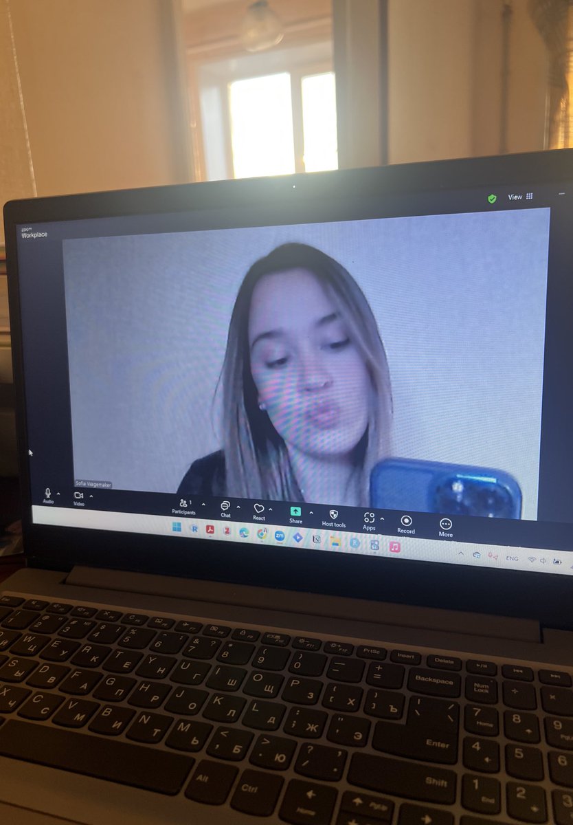 WagemakerSofia's tweet image. After almost a year of crying, thinking it wouldn&apos;t work, 200+ emails.

I can finally say I&apos;m a #ResearchFellow in the Department of #Cardiothoracic #Surgery at the University of #Cincinnati!!🇺🇸🫁
The dream has come true, and a reality better than I could have imagined.